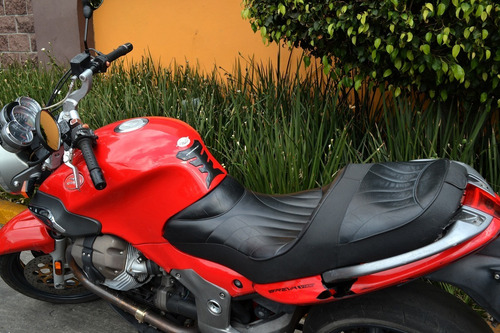 Imagen 12 de 15 de Potente Moto Guzzi Breva 1100 Lista Para Carretera