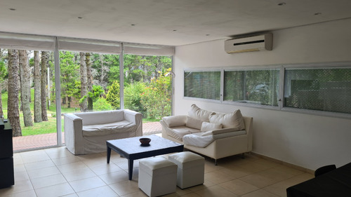 Casa El Mago, 3 Dormitorios Mar De Las Pampas, Amplio Parque