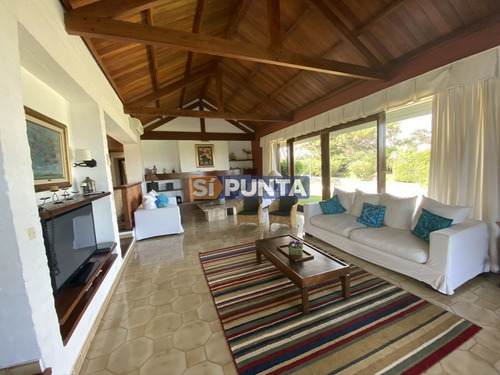 Imagen 2 de 30 de Dos Casas En Brava 5 Dormitorios + Doble Dependencia ,piscina,gran Parque Y Vista Al Mar