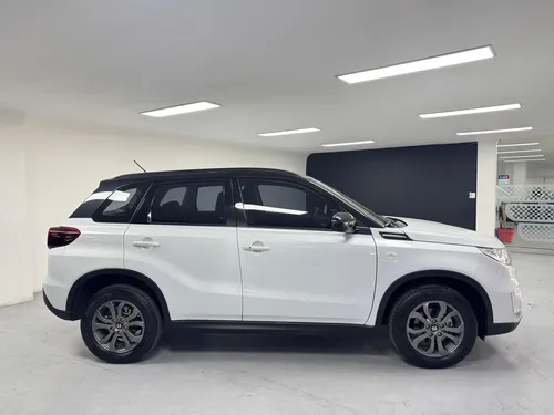 Suzuki Vitara Live At