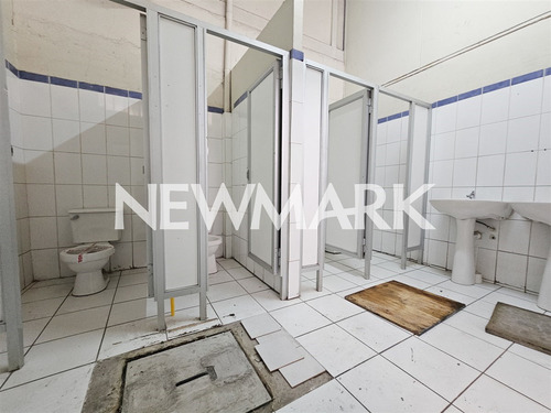 Arriendo Bodega Excelente Ubicación 220m2 Recoleta