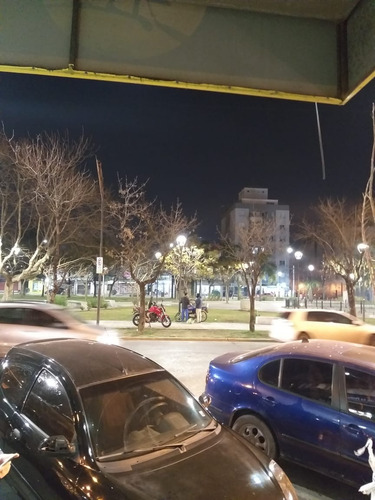 Dueño Vende Departamento Amplio Y Muy Luminoso