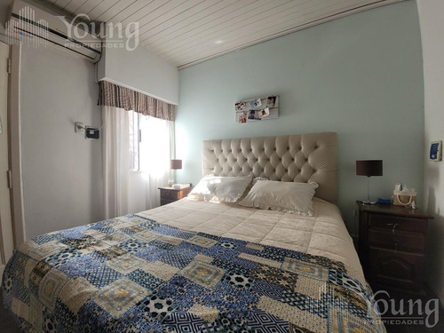 Imagen 8 de 22 de Venta Ph En Bernal Centro ! Excelente Estado . 3 Ambientes Con Patio