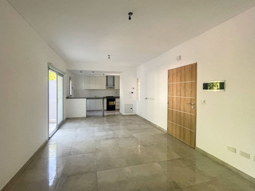 Departamento En Venta En Florencio Varela