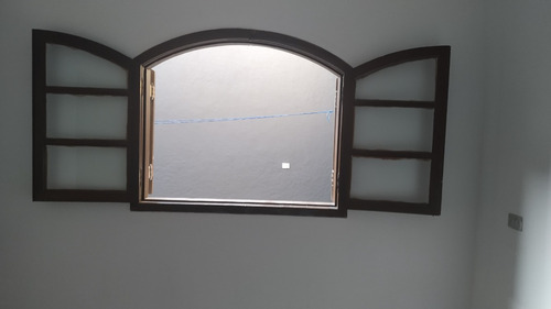 Vende-se Casa Em Suzano Com 4 Casas De 2 Cômodos Investimento Com Renda