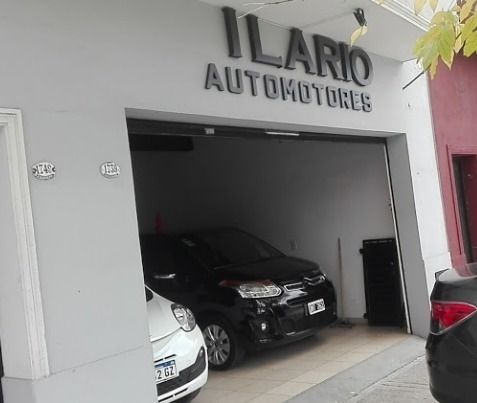 Ford Focus Iii 2.0 Sedan Se Plus At6 2016 Ilarioautos