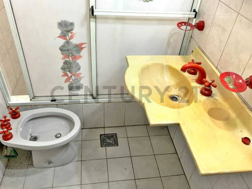 Venta/financia Casa 3 Amb En Ezpeleta