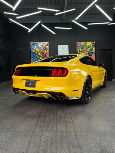 Ford Mustang Gt 5.0