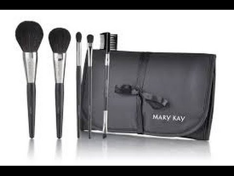 Brochas Mary Kay
