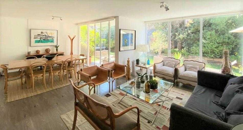 Preciosa Casa Ubicada En María Monvel, La Reina Alta