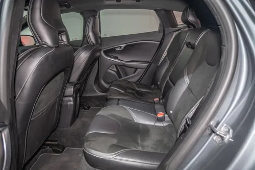 Volvo V40 2.0 T4 Drive-e R-design