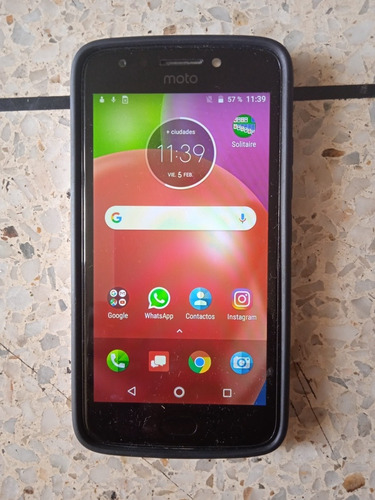 Motorola E4