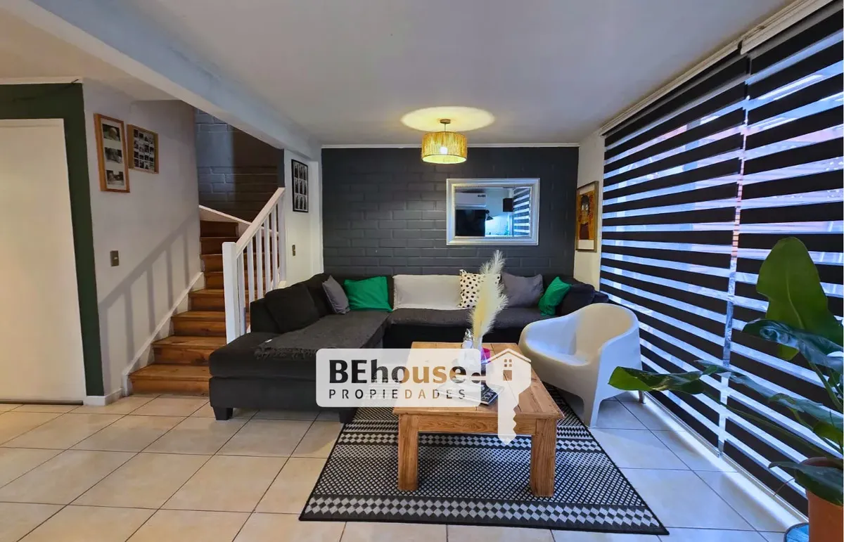 Imagen 5 de 28 de Casa Excelente Ubicación Y Sector Tranquilo En Huechuraba