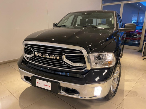Ram 1.500 Laram. 4x4 C