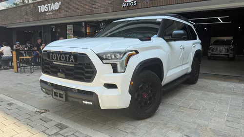 Toyota Sequoia 3.5 V6 Trd Pro