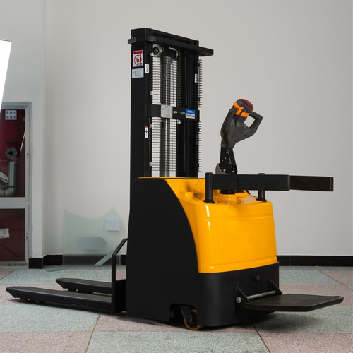 Apilador Eléctrico - 3.5m - 1600kgs
