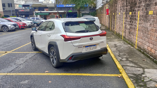 Lexus UX 250h Luxury
