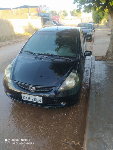 Imagem 3 de 5 de Honda Fit 2005 1.4 Lxl 5p
