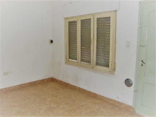 Imagen 4 de 5 de Venta Ph J. Leon Suarez Al Frente