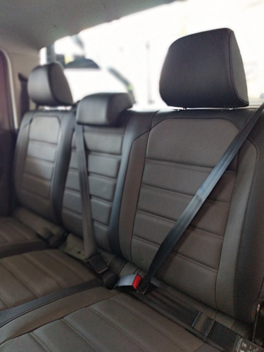 Imagen 11 de 15 de Volkswagen Amarok Highline 180cv 2022 0km Lb