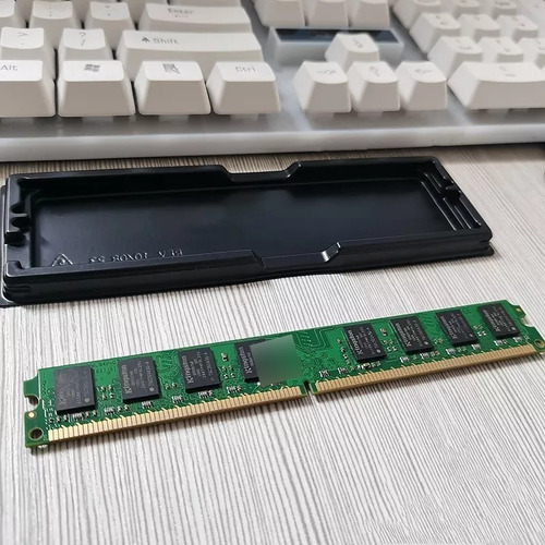 Imagen 4 de 10 de Memoria Ram Kingston Ddr2 2gb 800mhz Pc Escritorio Intel Amd