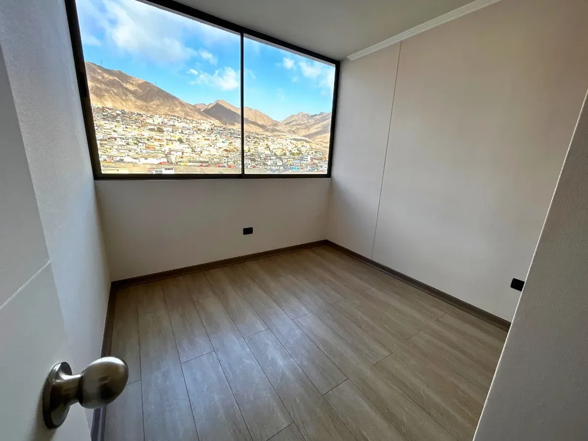 Imagen 3 de 18 de Precio Rebajado, Lindo Y Amplio Departamento De 3d+2b