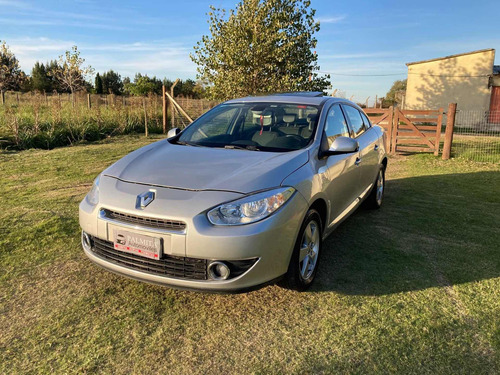 Renault Fluence 2.0 Dynamique 2012