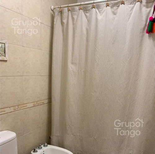 Venta Ph 2 Ambientes En Villa Crespo Con Patio Apto Crédito