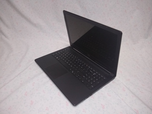 Imagen 3 de 8 de Laptop Dell Inspiron 5555 / Win 10 / 240 Gb / 12gb