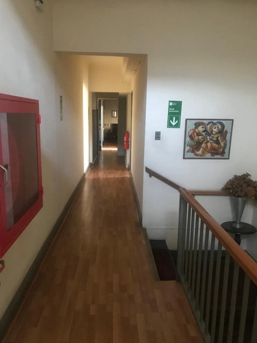 Hotel En Venta,  Santiago Centro, A Pasos De Cumming