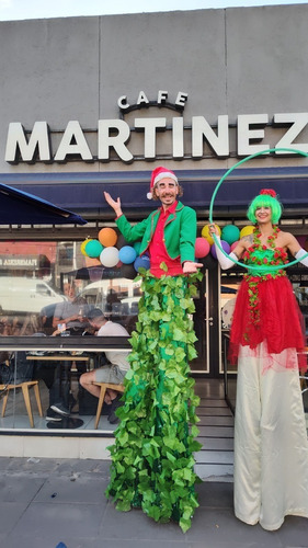 Circo Zancos Burbujas Y Más Para Eventos