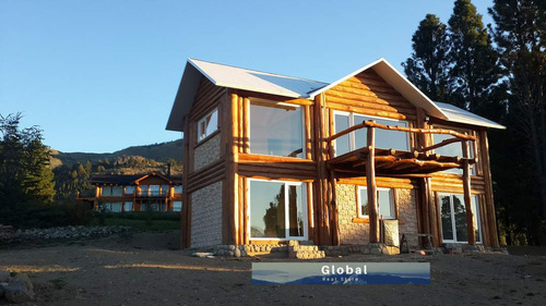 Casas A Estrenar En Barrio Tierra De Sol, San Martín De Los Andes Patagonia Argentina