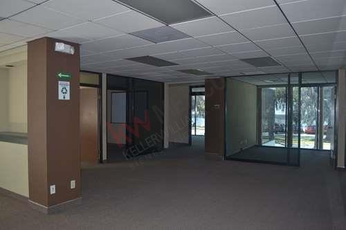 Imagen 8 de 18 de Amplia Oficina En Renta En Edificio Uniradio, A 5 Minutos Del Cruce Fronterizo