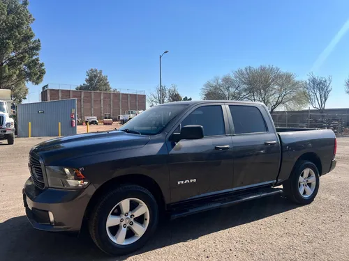 RAM Ram 2500 5.7 R/t Regular Cab 2500 4x4 At