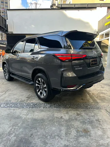 Toyota Fortuner Sw4 2025