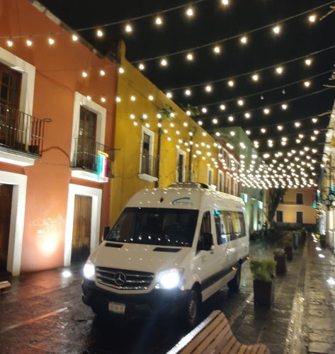 Renta De Camionetas En Cdmx Con Chófer 13 Hasta 20 Pasajeros