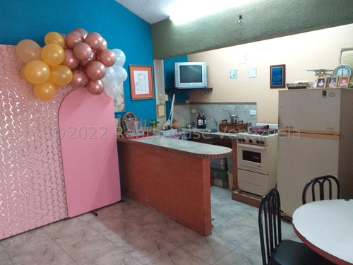 Imagen 9 de 15 de Hermosa Casa En Venta Ubicada Al Este De La Ciudad De Coro