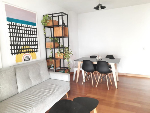 Imagen 1 de 11 de Departamento De 2 Ambientes En Venta En Once. Moderno