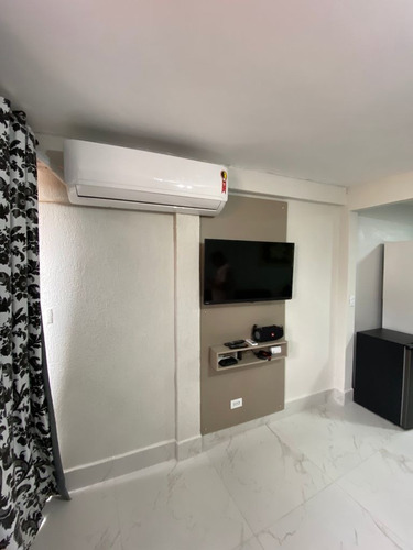 Imagem 5 de 14 de Ref.:la-008 - Locação Diária - Apartamento