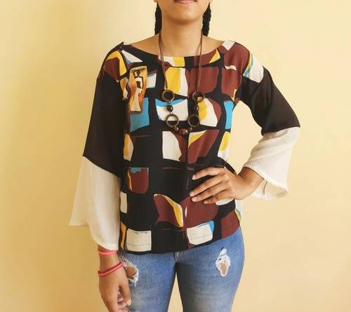 Imagem 1 de 4 de Blusa Bata Tecido Maia