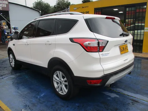 Ford Escape 4x2 2000cc At Aa
