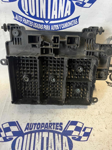Caja De Fusibles Silverado 1999 2002 15328806 Pl
