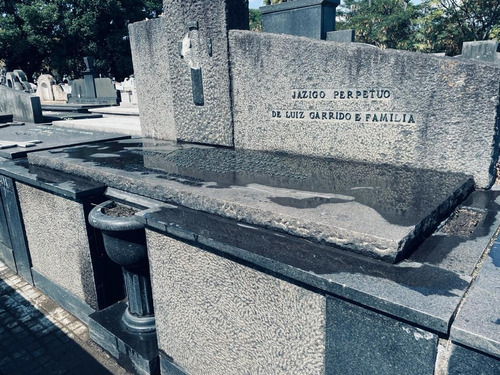 Imagem 1 de 9 de Jazigo Perpétuo - Cemitério São Francisco Xavier (sepultura)