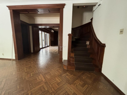 Oportunidad Única, Casa En La Mejor Zona De Carrasco