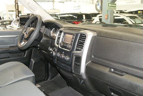 Dodge Ram Slt Crew Cab V8 5.7 Lts 4x4 2022.