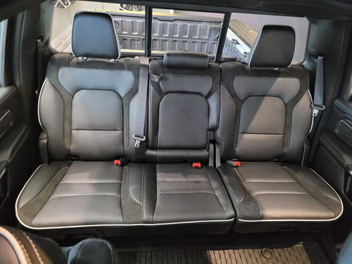 RAM 1500 3.0 Laramie 4X4 At8