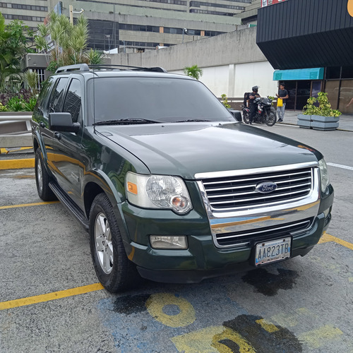 Ford Explorer 2.4