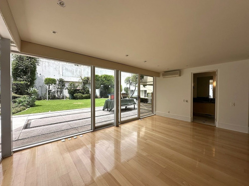Casa En Venta Con Alberca En Bosques De Las Lomas