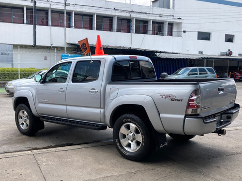 Toyota Tacoma TRD PRERUNNER 4 X4
