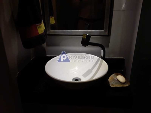 Apartamento À Venda, 2 Quartos, 1 Suíte, Leme - Rio De Janeiro/rj - 22517